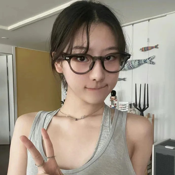 带着魔术盒的男人